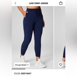 Fabletics Luxe Terry Joggers NWT Size XL